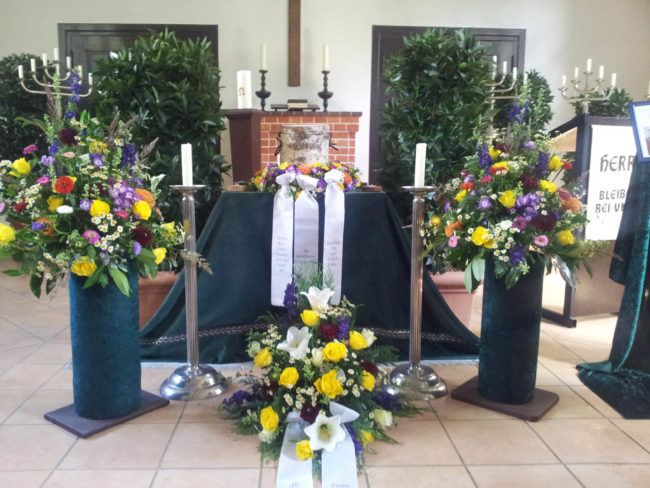 Trauerfloristik